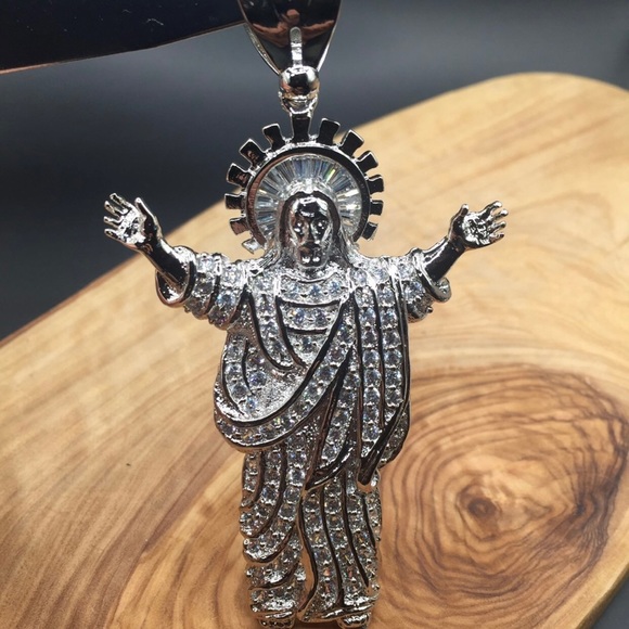 Jesus Pendant (Sterling silver and cubic zirconia) - Picture 8 of 8